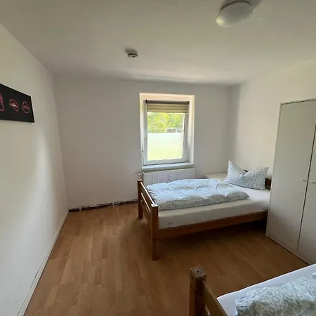 Monteurzimmer Und Bei Leuna, Halle, Leipzig *